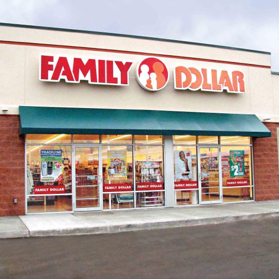 Family Dollar Store