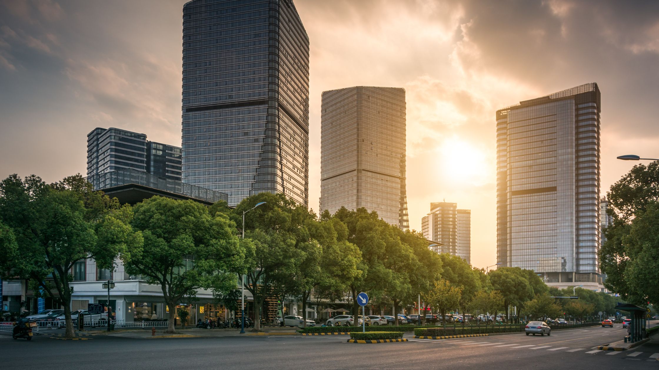 How Does Bank Fallout Cause Additional Trouble For Commercial Real Estate Investors