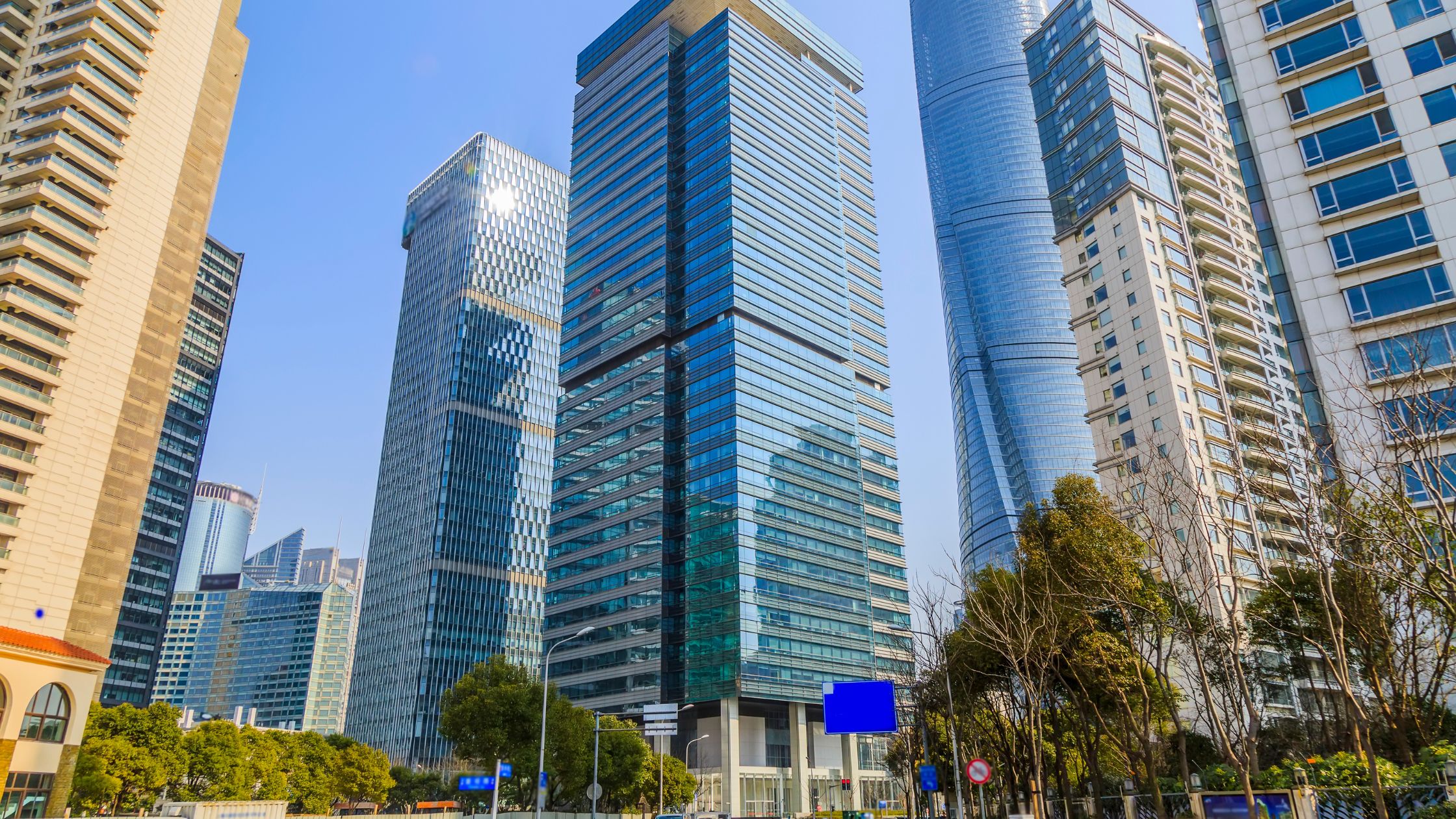 Benefits and Limitations of CRE FinTech