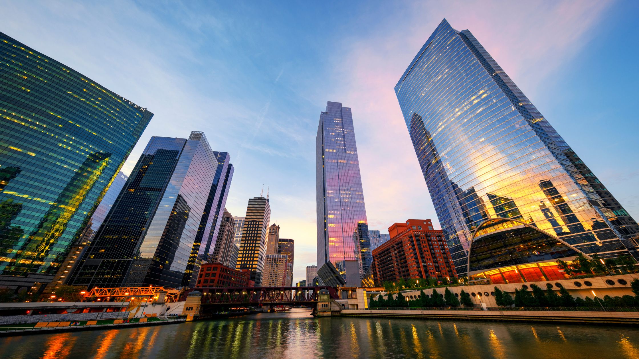 AI Automated Commercial Real Estate Loan Underwriting vs Traditional Underwriting