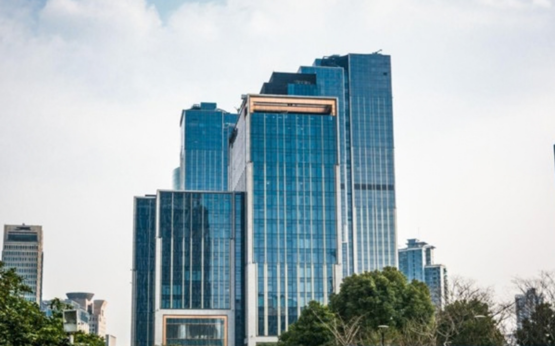 Commercial Real Estate Crowdfunding or Direct Ownership: Which Is Right for You?